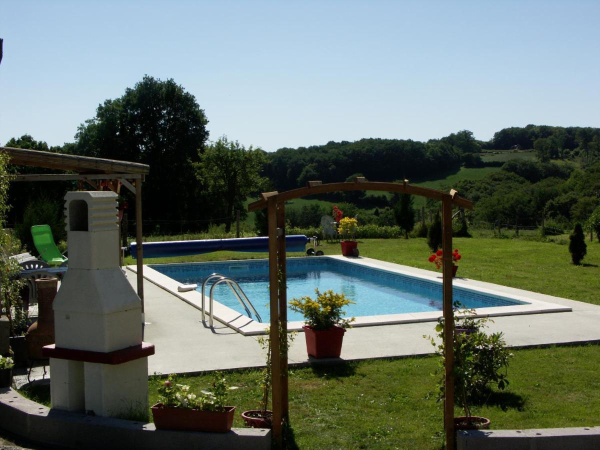 Chalet De Rose Moutier-Malcard 外观 照片